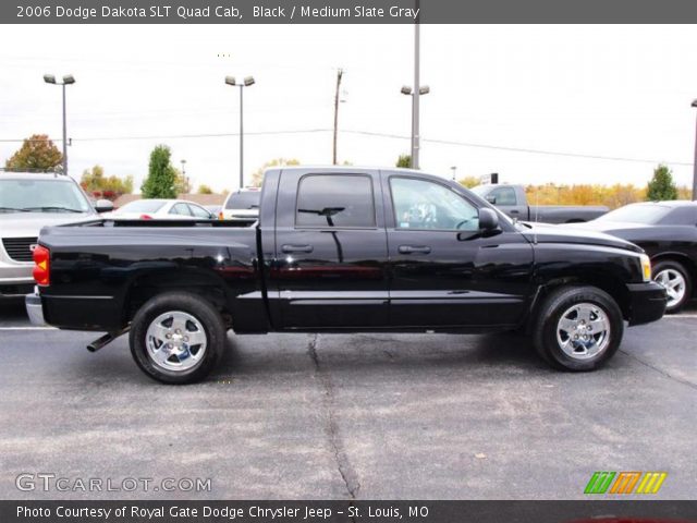 2006 Dodge Dakota SLT Quad Cab in Black