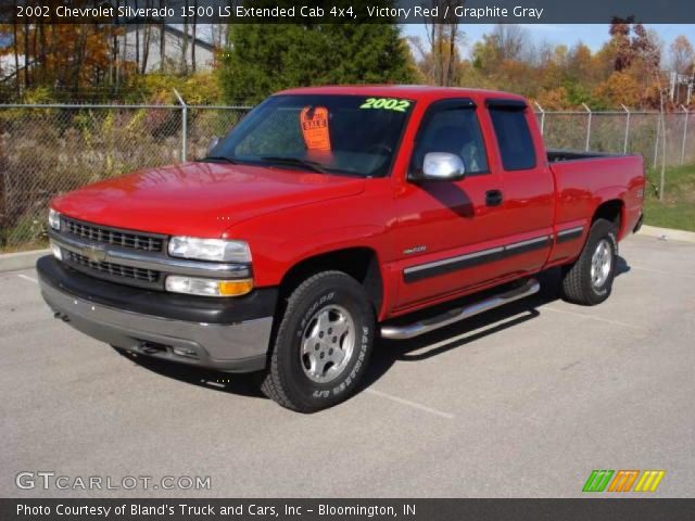 2002 Chevrolet Silverado 1500 LS Extended Cab 4x4 in Victory Red