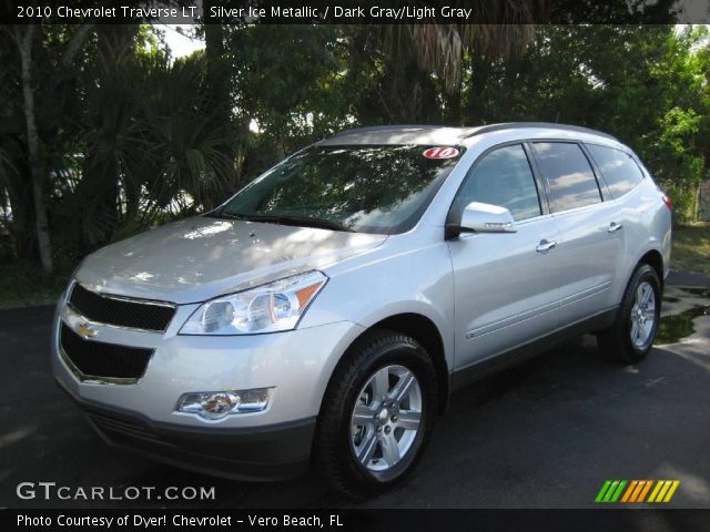 2010 Chevrolet Traverse LT in Silver Ice Metallic