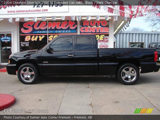 2004 Chevrolet Silverado 1500 SS Extended Cab AWD in Black