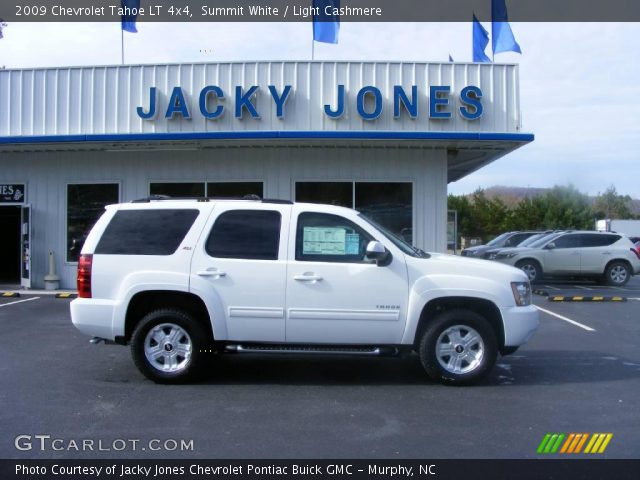 2009 Chevrolet Tahoe LT 4x4 in Summit White