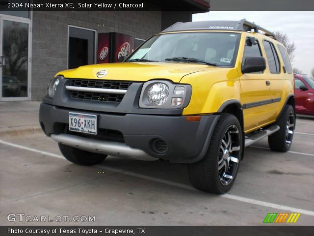 2004 Nissan Xterra XE in Solar Yellow