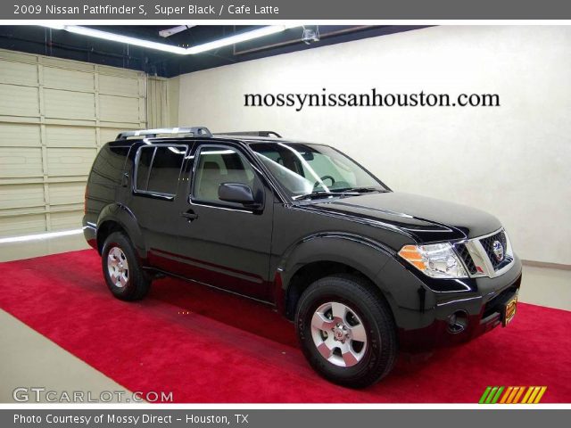 2009 Nissan Pathfinder S in Super Black