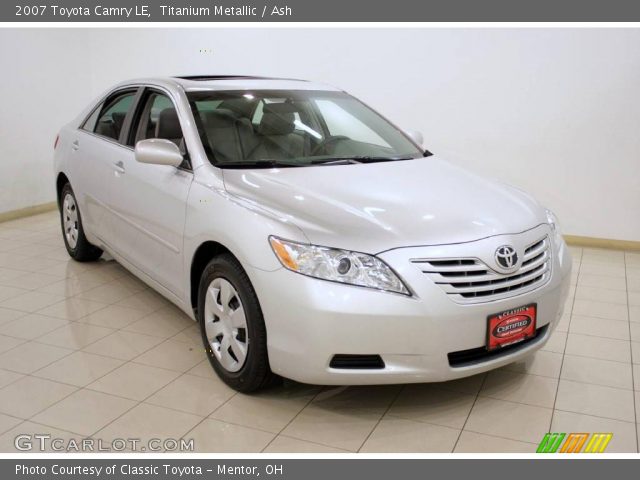 2007 Toyota Camry LE in Titanium Metallic