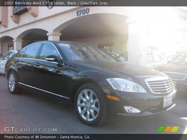 2007 Mercedes-Benz S 550 Sedan in Black