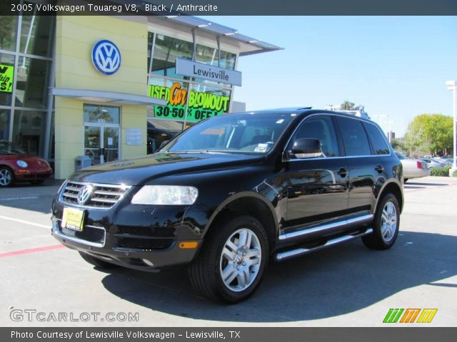 2005 Volkswagen Touareg V8 in Black