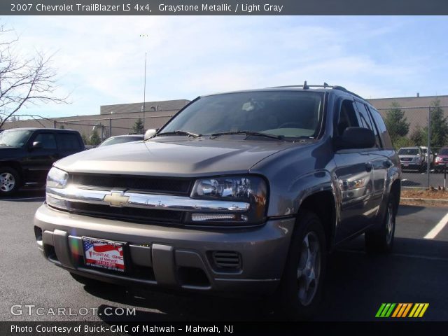 2007 Chevrolet TrailBlazer LS 4x4 in Graystone Metallic
