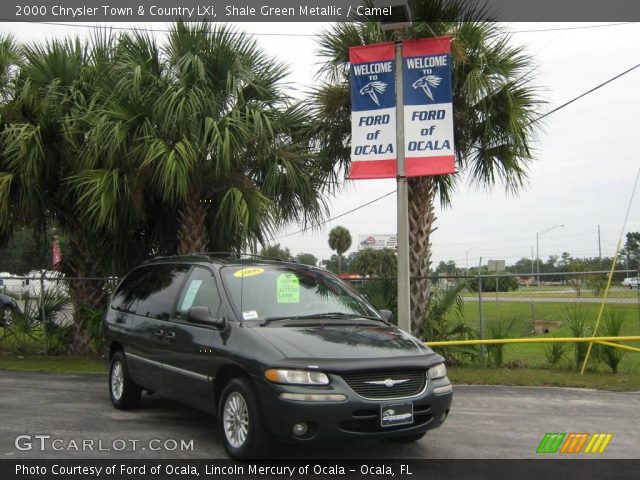 2000 Chrysler Town & Country LXi in Shale Green Metallic