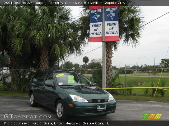 2001 Ford Focus SE Wagon in Rainforest Green Metallic