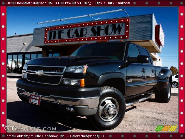 2005 Chevrolet Silverado 3500 LS Crew Cab Dually in Black