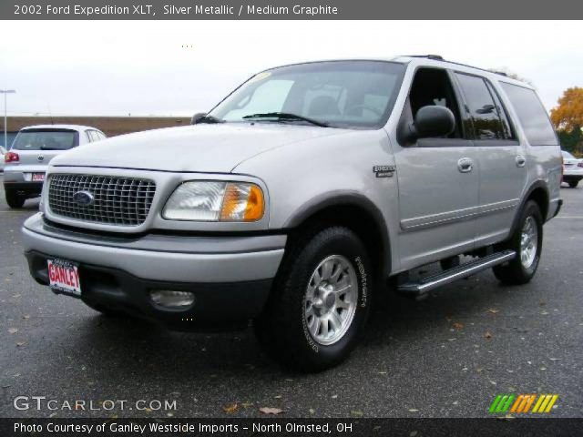 2002 Ford Expedition XLT in Silver Metallic