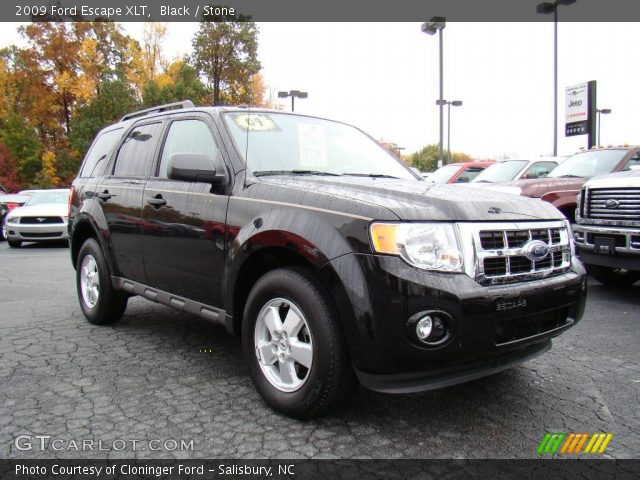 2009 Ford Escape XLT in Black