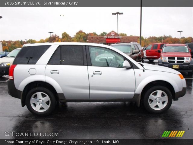 2005 Saturn VUE V6 in Silver Nickel