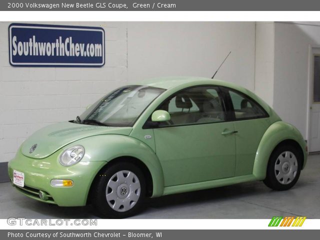 2000 Volkswagen New Beetle GLS Coupe in Green