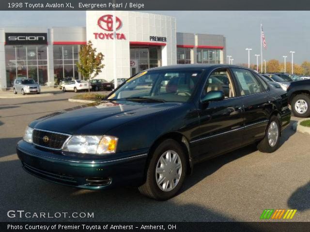 1998 Toyota Avalon XL in Evergreen Pearl