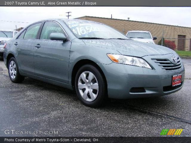 2007 Toyota Camry LE in Aloe Green Metallic