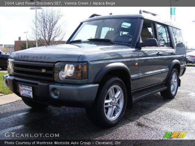 2004 Land Rover Discovery SE7 in Vienna Green