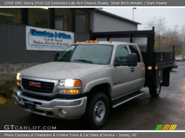 2006 GMC Sierra 3500 SLE Extended Cab 4x4 Chassis Dually in Silver Birch Metallic