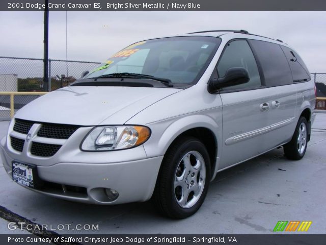 2001 Dodge Grand Caravan ES in Bright Silver Metallic