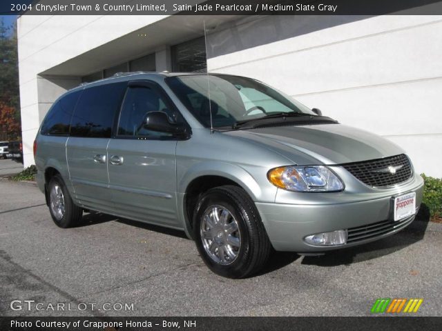 2004 Chrysler Town & Country Limited in Satin Jade Pearlcoat