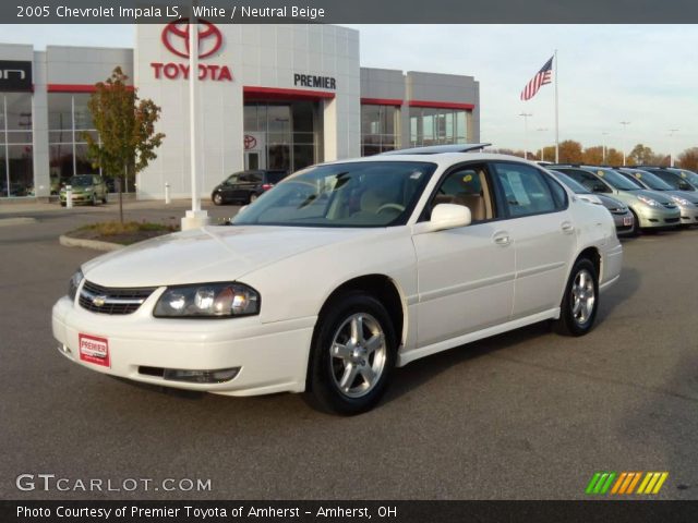 2005 Chevrolet Impala LS in White