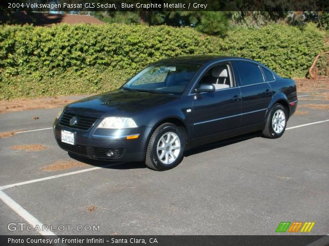 2004 Volkswagen Passat GLS Sedan in Blue Graphite Metallic