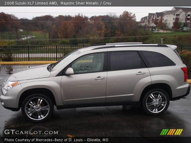 2008 Suzuki XL7 Limited AWD in Majestic Silver Metallic