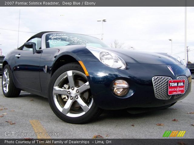 2007 Pontiac Solstice Roadster in Deep Blue