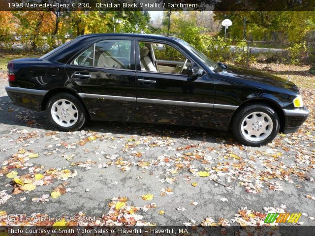 1998 Mercedes-Benz C 230 in Obsidian Black Metallic