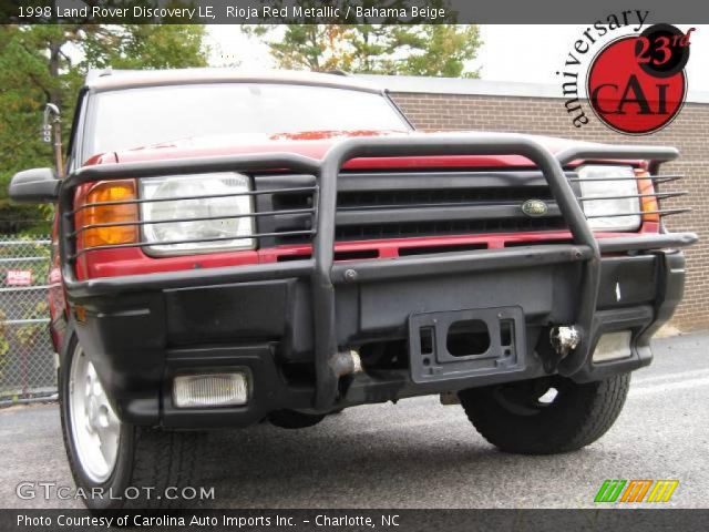 1998 Land Rover Discovery LE in Rioja Red Metallic