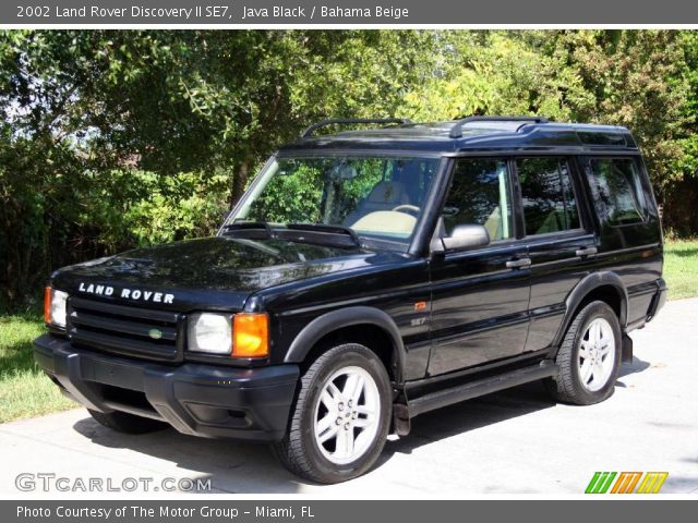 2002 Land Rover Discovery II SE7 in Java Black