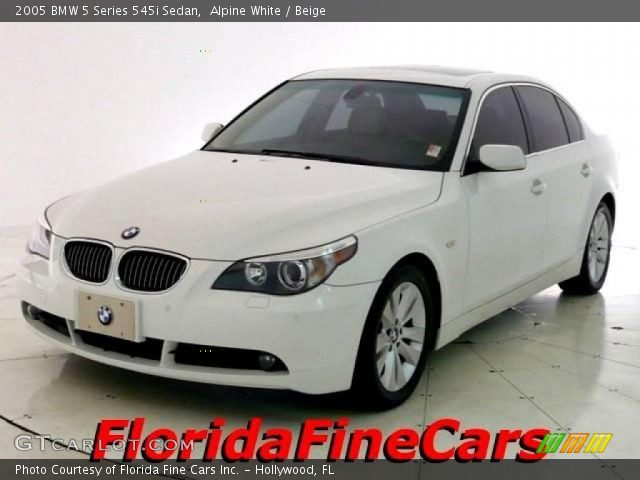 2005 BMW 5 Series 545i Sedan in Alpine White