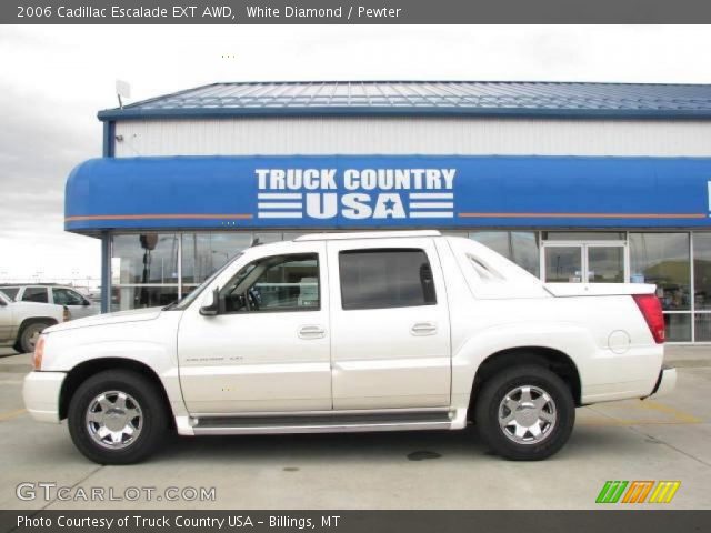 2006 Cadillac Escalade EXT AWD in White Diamond