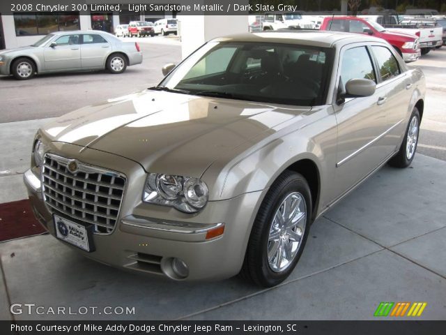 2008 Chrysler 300 Limited in Light Sandstone Metallic