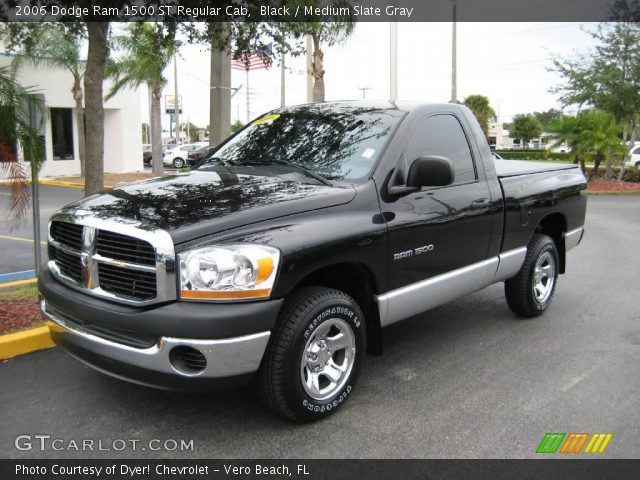 2006 Dodge Ram 1500 ST Regular Cab in Black