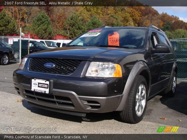 2007 Ford Freestyle SEL in Alloy Metallic