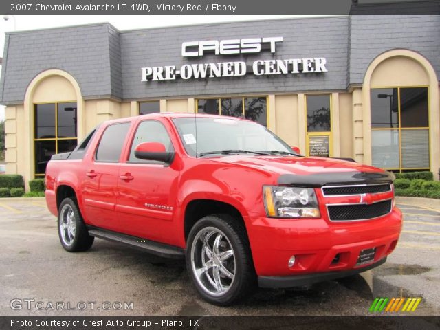 2007 Chevrolet Avalanche LT 4WD in Victory Red