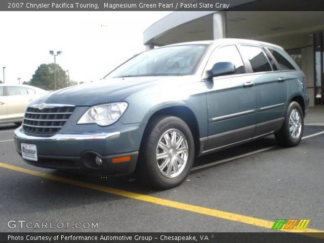2007 Chrysler Pacifica Touring in Magnesium Green Pearl