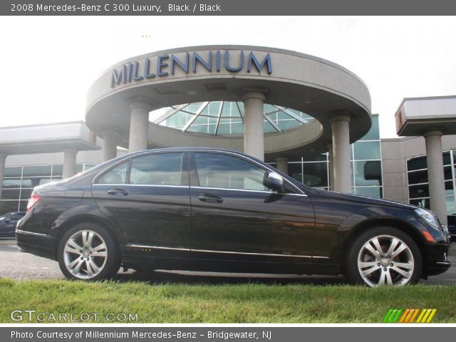 2008 Mercedes-Benz C 300 Luxury in Black