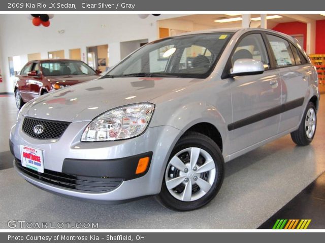 2009 Kia Rio LX Sedan in Clear Silver