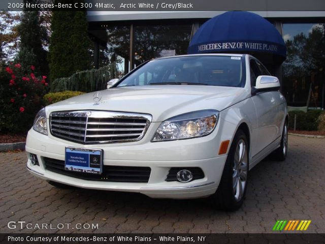 2009 Mercedes-Benz C 300 4Matic in Arctic White