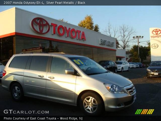 2007 Honda Odyssey EX-L in Silver Pearl Metallic