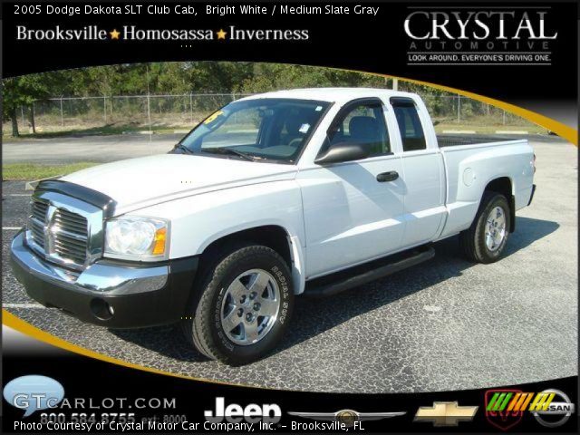 2005 Dodge Dakota SLT Club Cab in Bright White