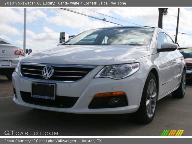 2010 Volkswagen CC Luxury in Candy White