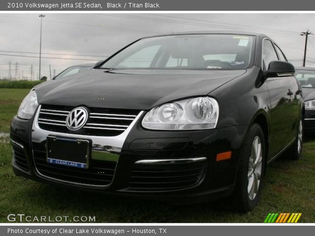 2010 Volkswagen Jetta SE Sedan in Black