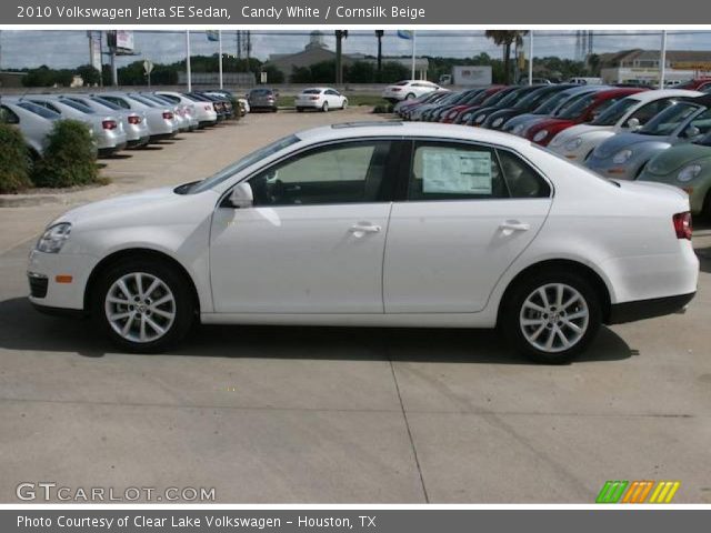2010 Volkswagen Jetta SE Sedan in Candy White