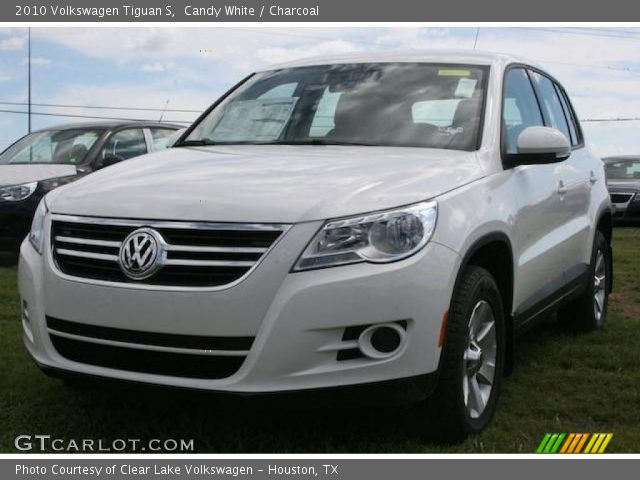 2010 Volkswagen Tiguan S in Candy White