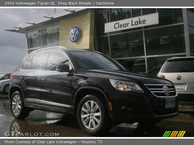 2009 Volkswagen Tiguan SE in Deep Black Metallic