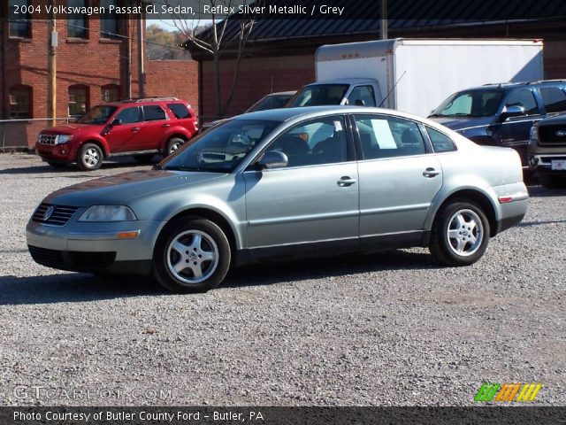 2004 Volkswagen Passat GL Sedan in Reflex Silver Metallic