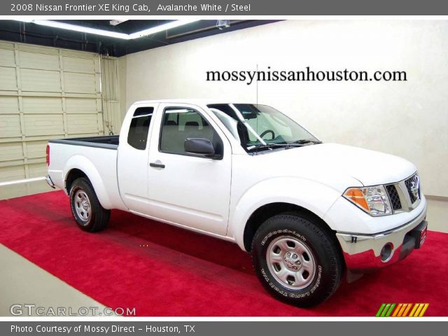 2008 Nissan Frontier XE King Cab in Avalanche White